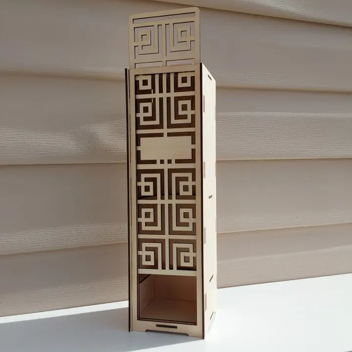 Wine bottle gift box burnt edge design Model 1